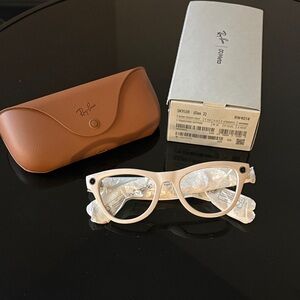 Ray-Ban Meta (Gen 2) Chalky Grey Glasses with Brown Case